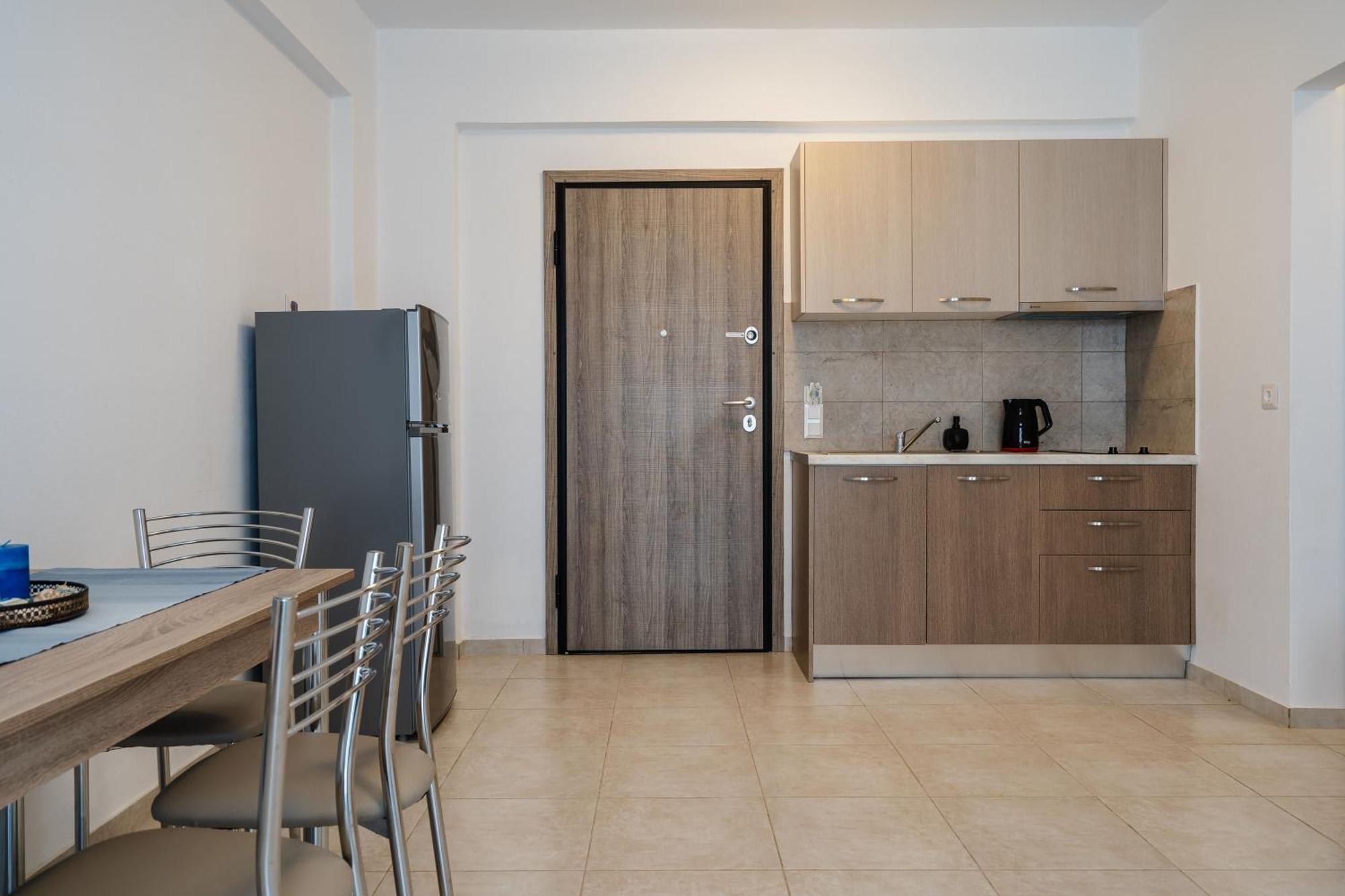 Evripus Suites Kastrákion Buitenkant foto